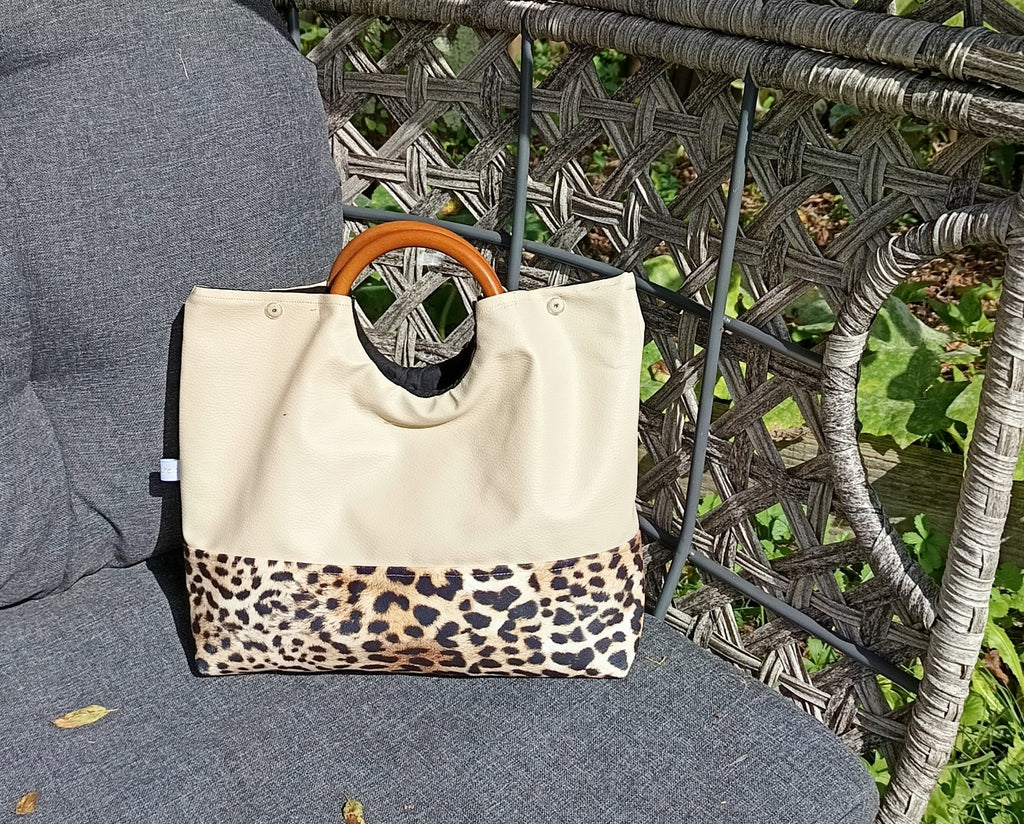 sac  avec anses en bois