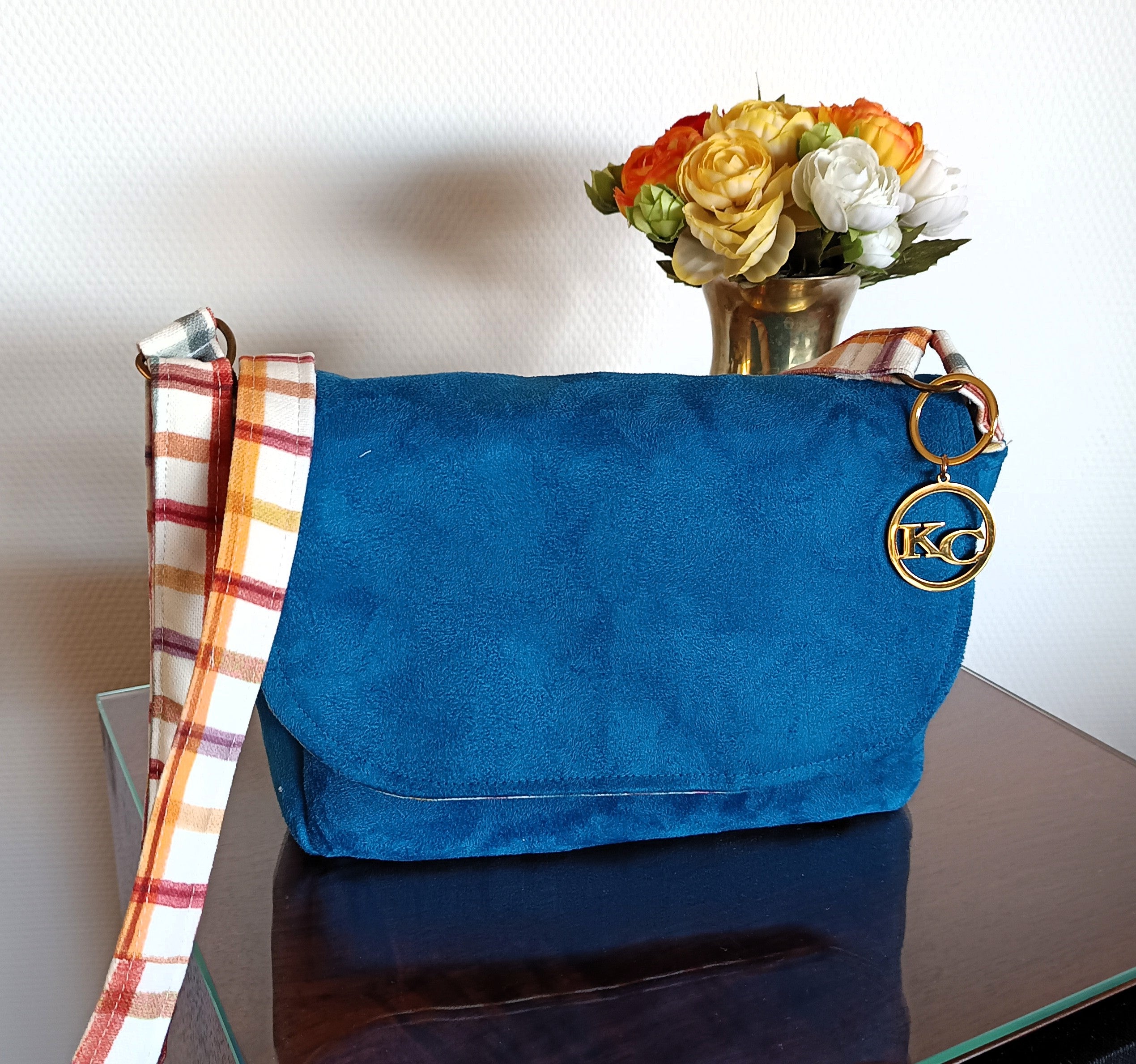 sac en suedine bleue